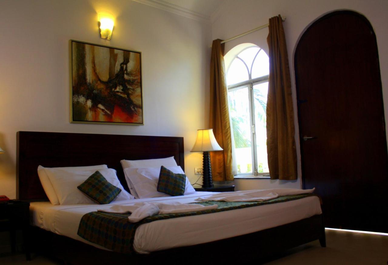 Colonia Santa Maria Hotell Baga Eksteriør bilde